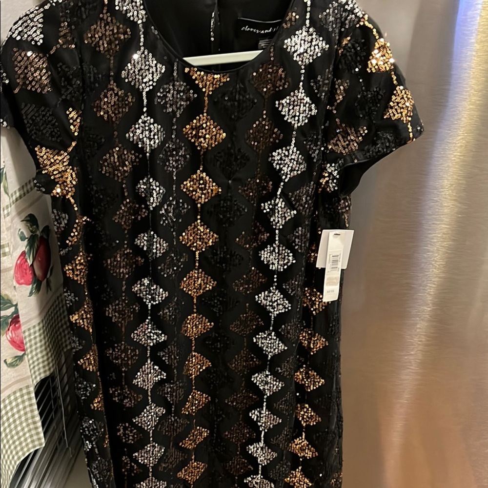 Cloverand Sloame Black and Gold Sequin Sheath Dress with Flutter Sleeves Size 8